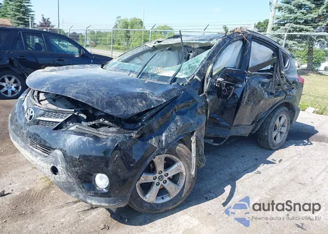 2015 Toyota Rav4 Xle из США, поврежденный, VIN 2T3RFREV5FW246853